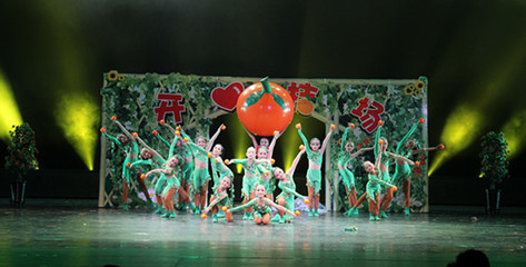 舞動童心，創藝綻放——莊頭小學榮獲順德區小學生文藝匯演舞蹈創作一等獎紀實